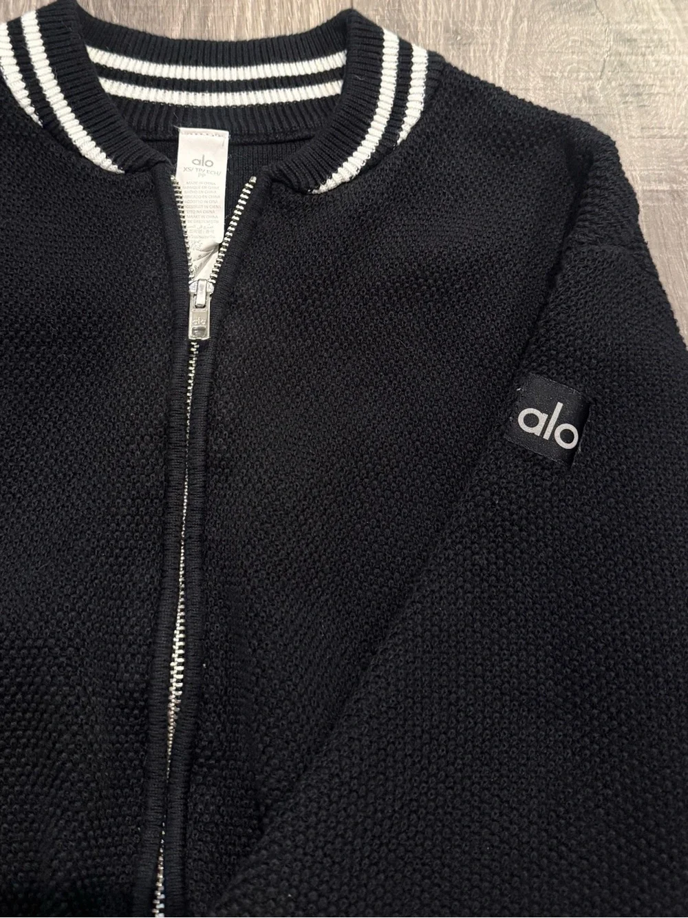 Alo Yoga Tennis Club Sweater Knit Zip Cardigan Black White Women's Size XS